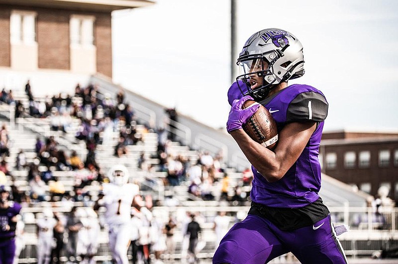 Central Arkansas sophomore wide receiver Tyler Hudson runs with the football in this October 2020 file photo. (Photo courtesy University of Central Arkansas) 
