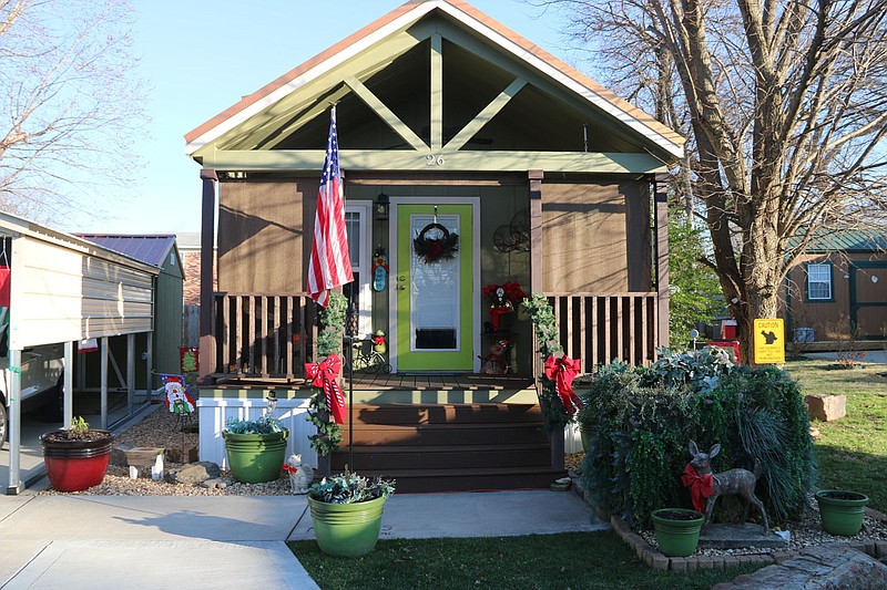 Moné Arnold’s tiny home was built next to a tree and is surrounded by greenery in various pots. Arnold purposely chose to place her house next to the only tree in the neighborhood.

(Courtesy Photo/Abby Zimmardi)