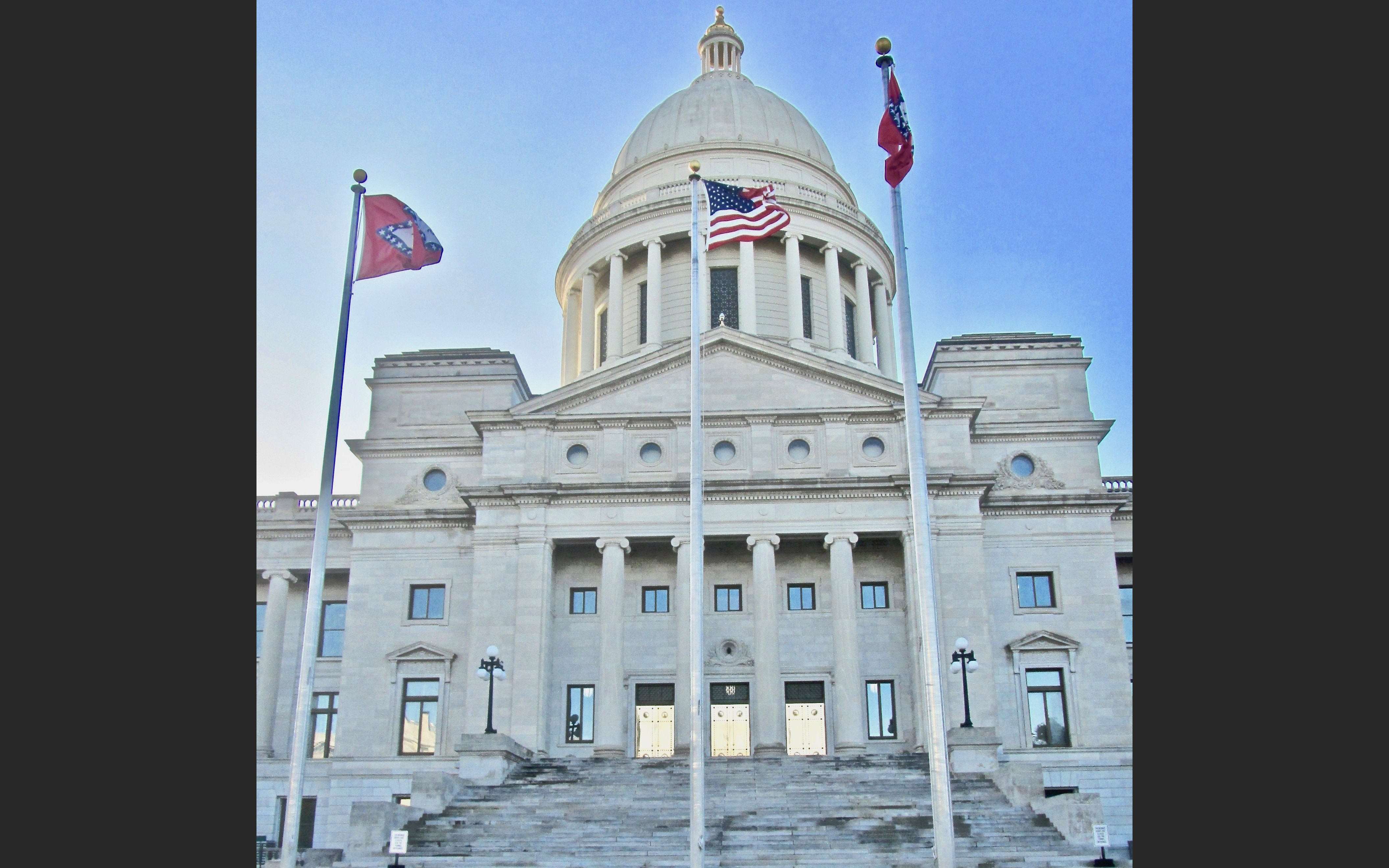Hutchinson issues executive orders on infrastructure, energy, audits - Vimarsana News