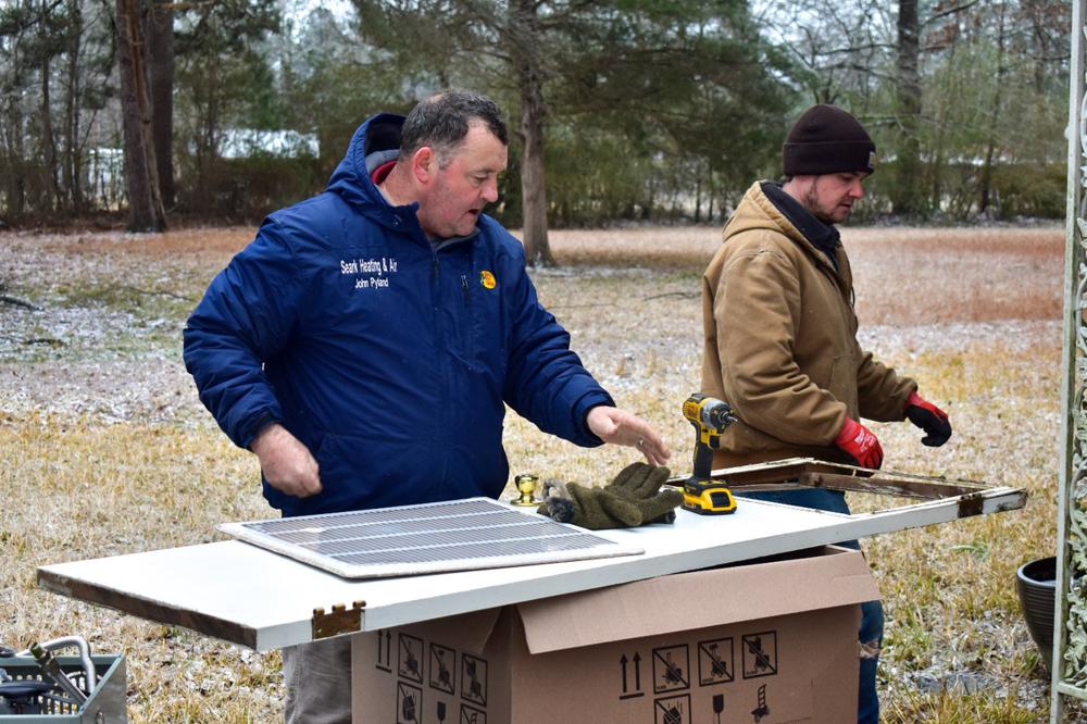 Cold weather keeps HVAC workers busy