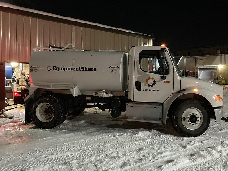 A water truck had to be brought in Thursday night to deliver water to Jefferson Regional’s boiler system because of the city’s water problems. Learn more about the water issues in a Q&A with Liberty Utilities on PB4. 
(Pine Bluff Commercial/Byron Tate)
