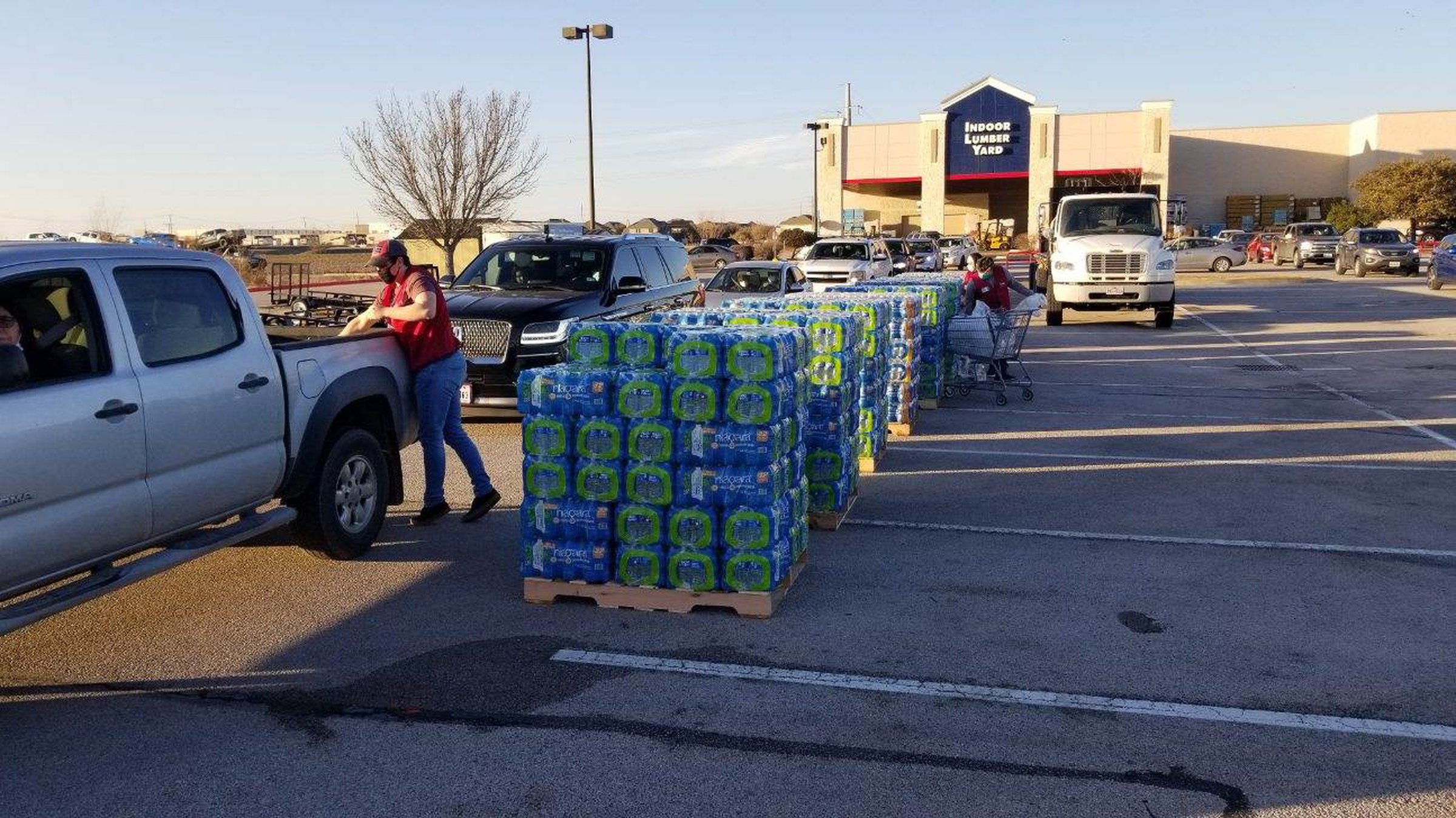 Retailer, utility help in water crisis