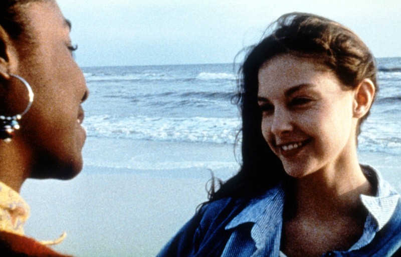 Allison Dean and Ashley Judd are working-class women trying to scrape by in a Florida beach town in Victor Nunez’s 1993 film “Ruby in Paradise.”
