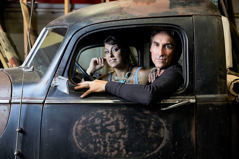 American Pickers Looking For Treasures In Missouri