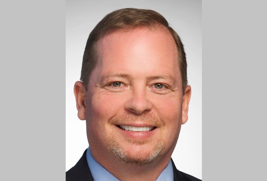 Bank selects audit exec