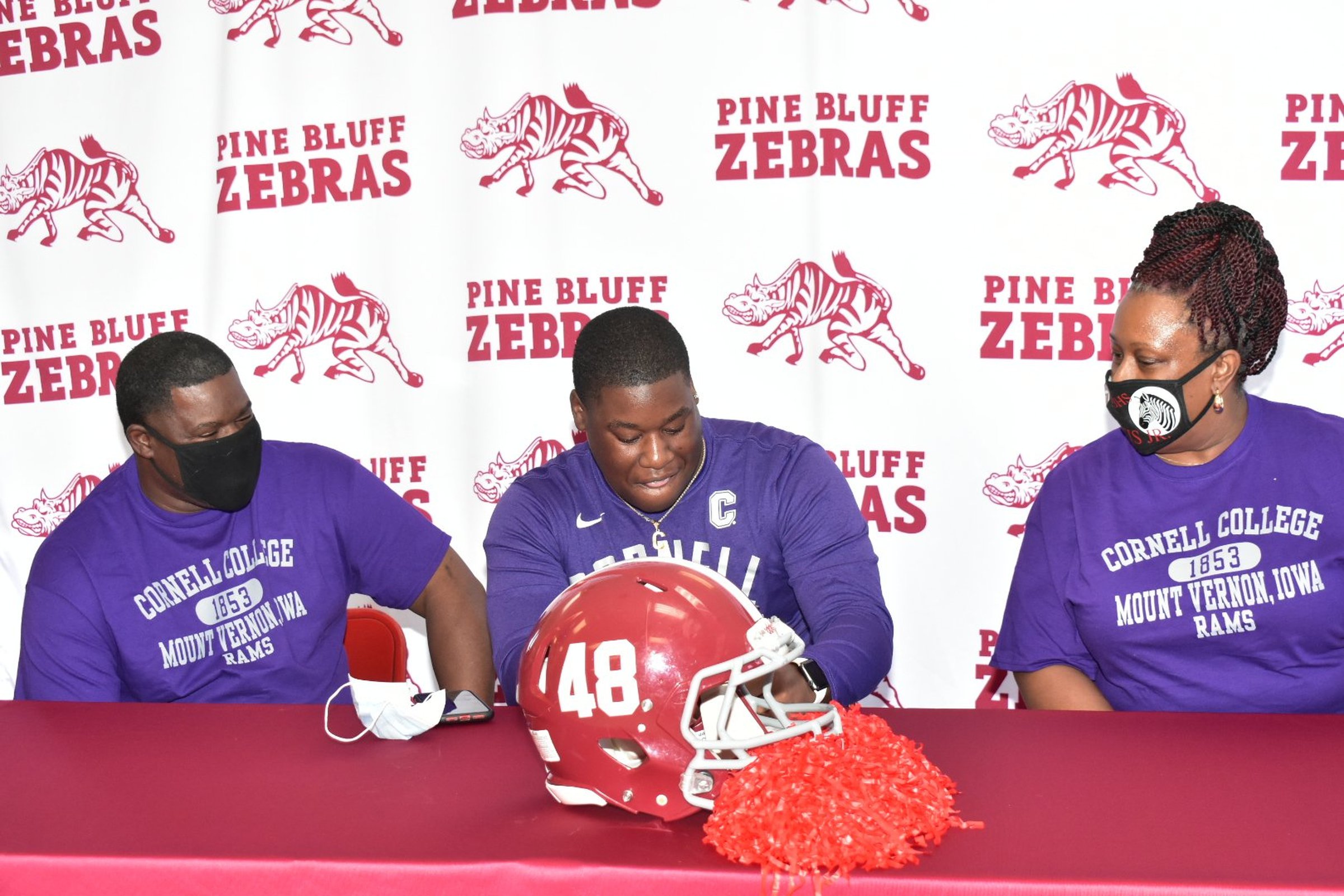 Zebras’ Standoak will join Division III school in Iowa