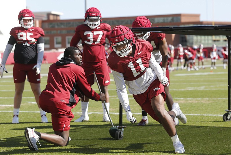 Hogs looking for more push out of defensive line The Arkansas
