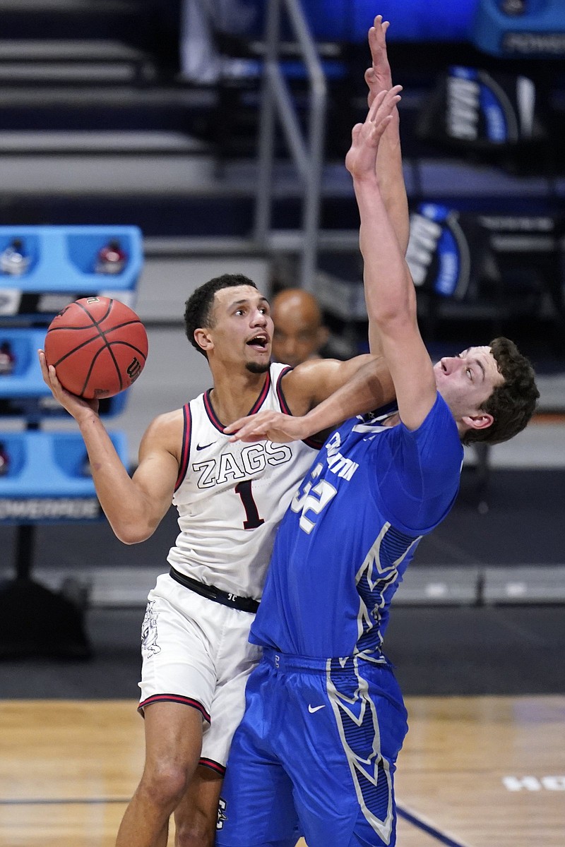 Freshman Jalen Suggs is part of the nation’s top offense at Gonzaga, which is averaging 91.6 points per game. The Bulldogs (30-0) face UCLA in the Final Four today at Lucas Oil Stadium in Indianapolis.
(AP/Michael Conroy)