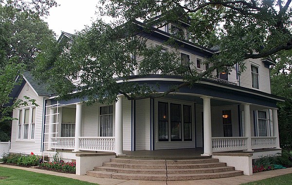 Arkansas' connection to Ernest Hemingway: Author put Piggott ...