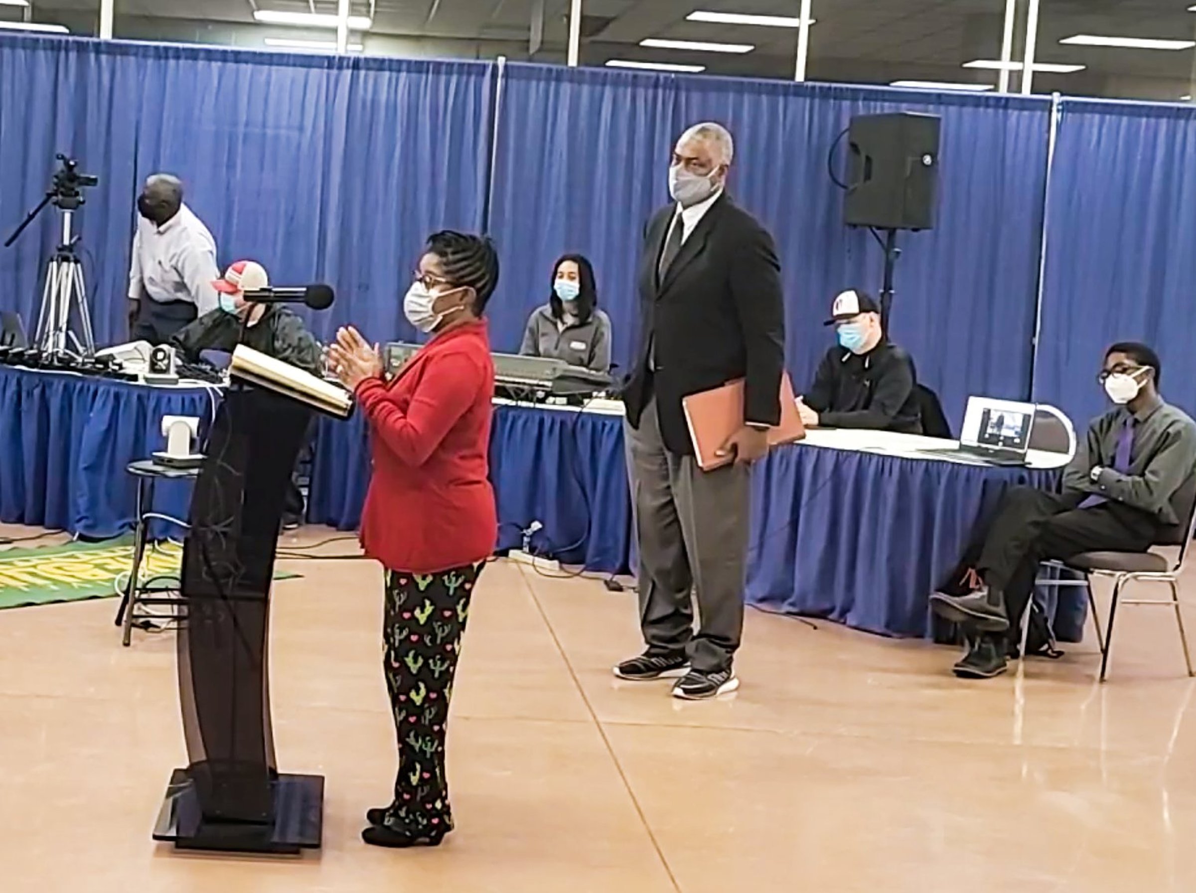 Employee tells panel of disparity in salary