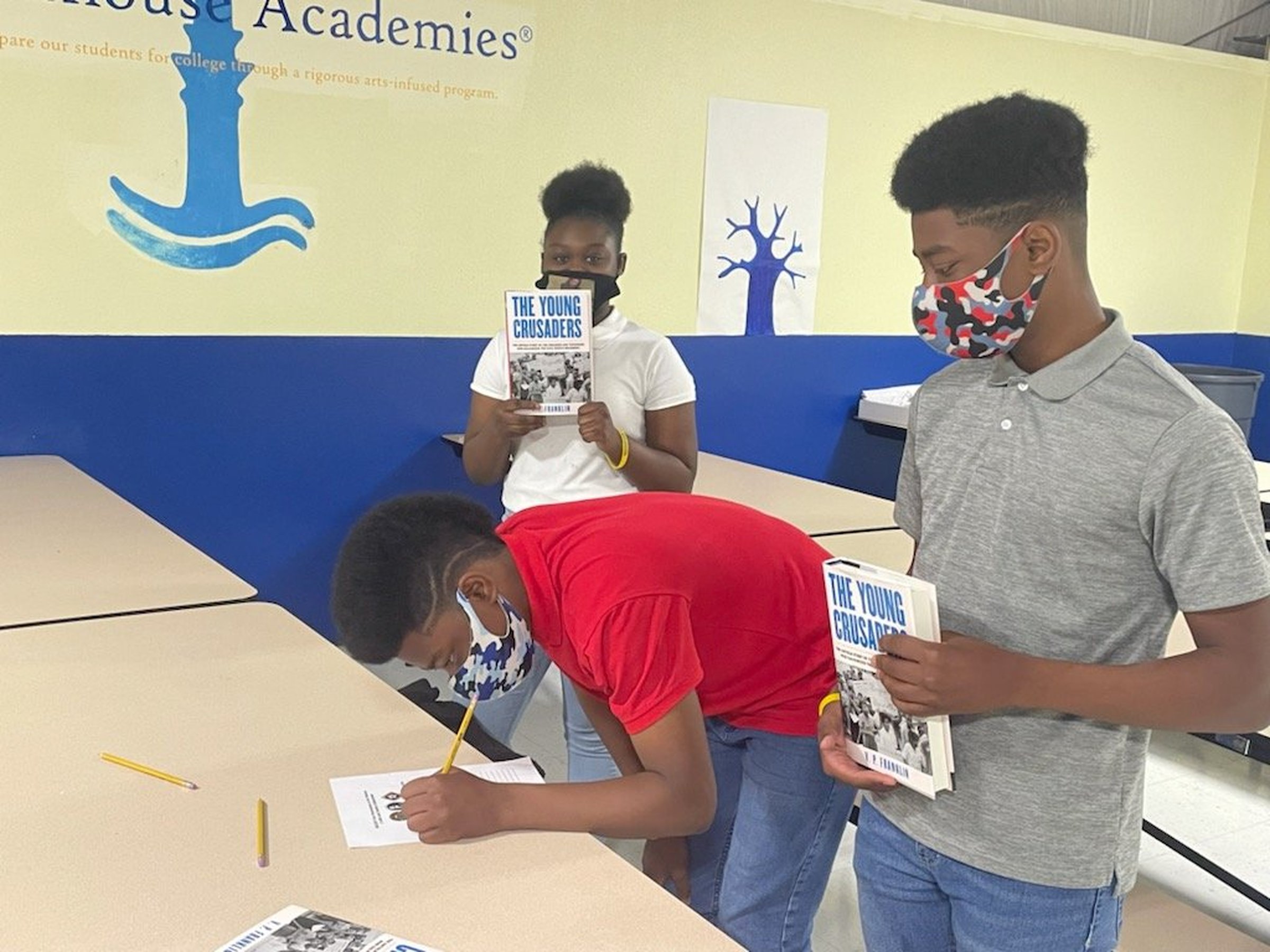 Anti-violence pledge gets signers at several schools