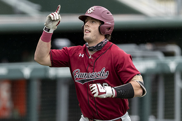 WholeHogSports - Arkansas vs. Indiana: How to watch and listen, pitching  matchup, forecast, team comparisons