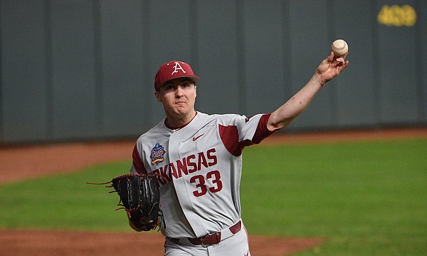 Wicklander returns to No. 1 rotation spot vs. LSU | The Arkansas ...