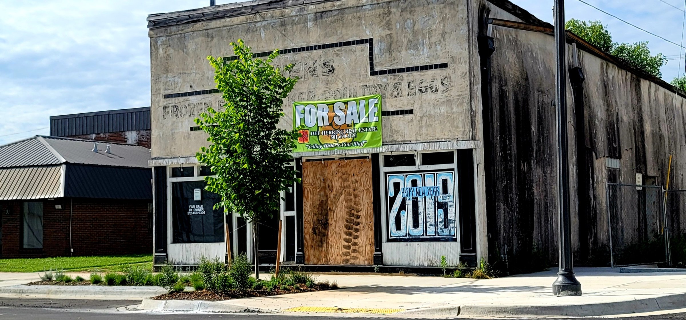 Anti-blight proposal gets committee’s OK