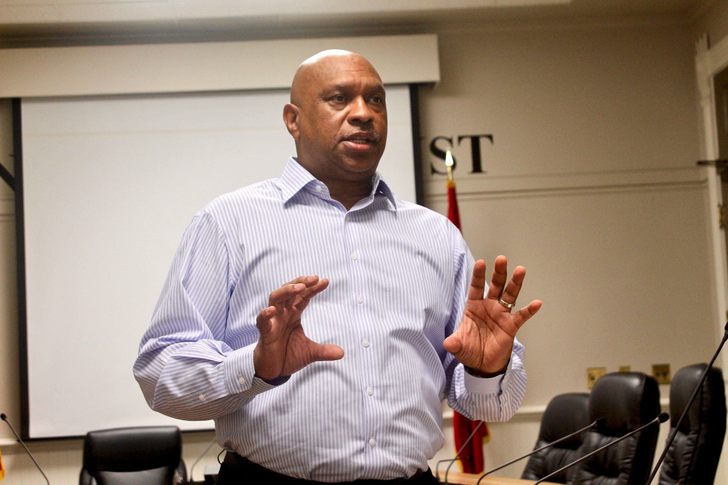 Streamlined county operations are urged