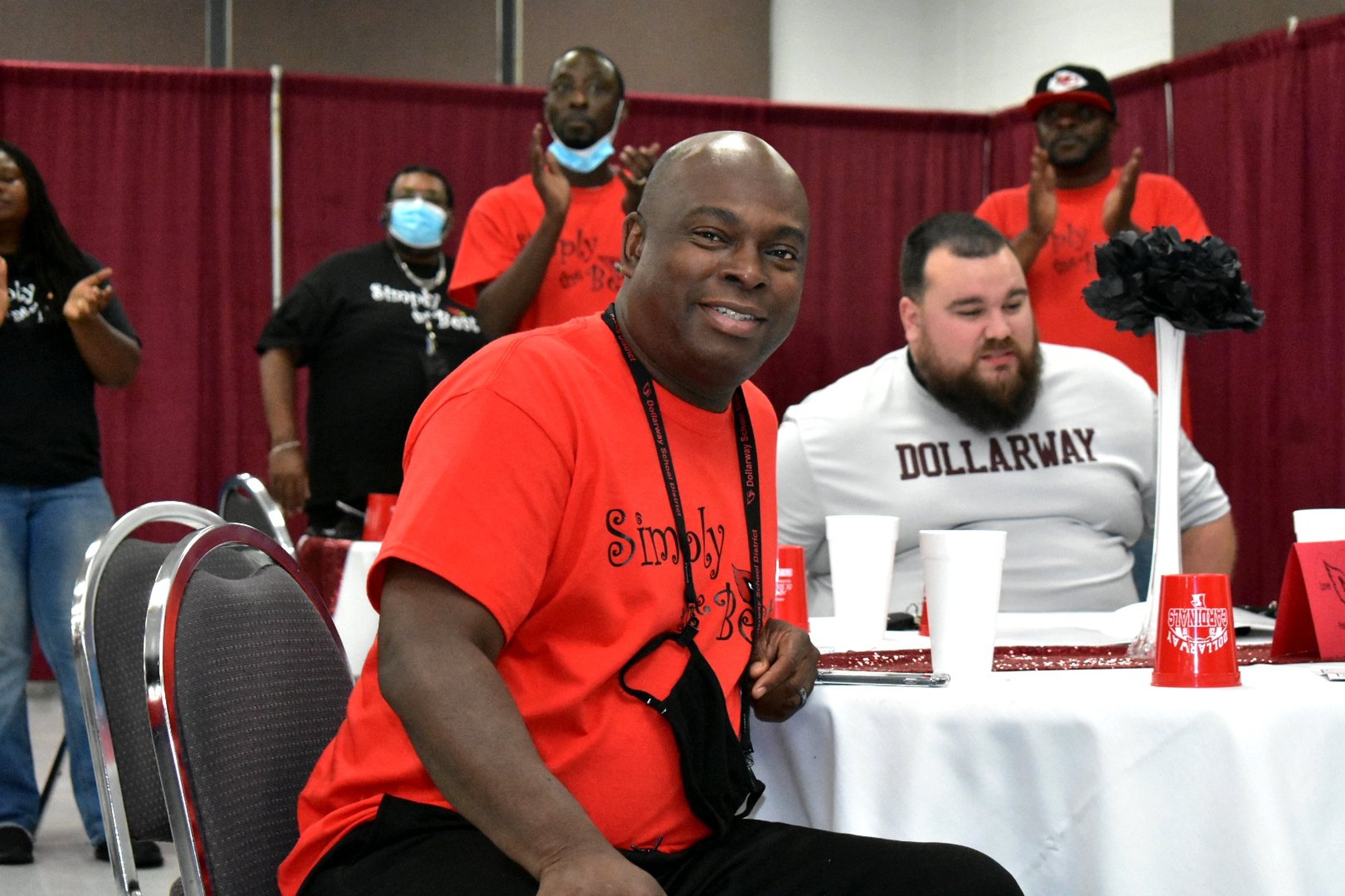 Dollarway employees rally at awards event