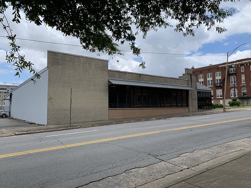 Cashion Co. 321 Scott St., Little Rock. The Little Rock Downtown Partnership plans to paint a mural on the north wall. (Arkansas Democrat-Gazette/Eric E. Harrison)