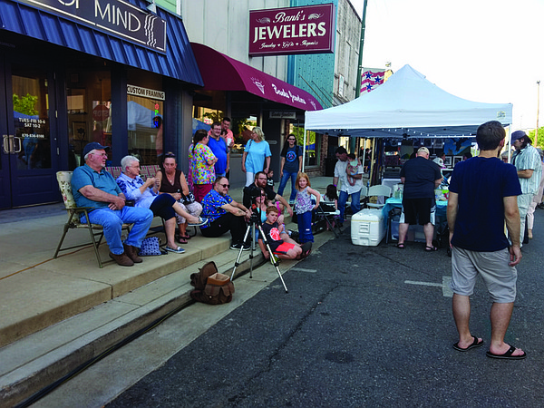 First Friday to hold Juggling June