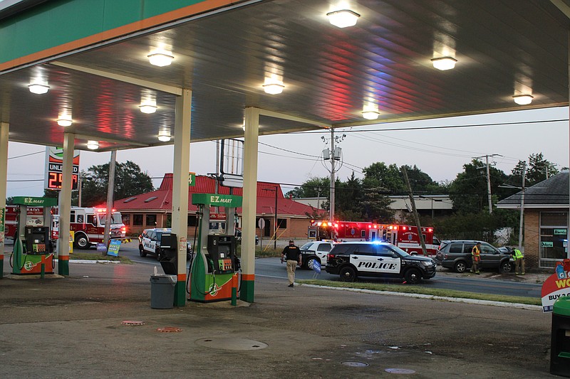 The El Dorado police and fire departments responded Monday evening to a car wreck in front of EZ Mart on Hillsboro. No injuries were reported as resulting from the accident. (Caitlan Butler/News-Times)