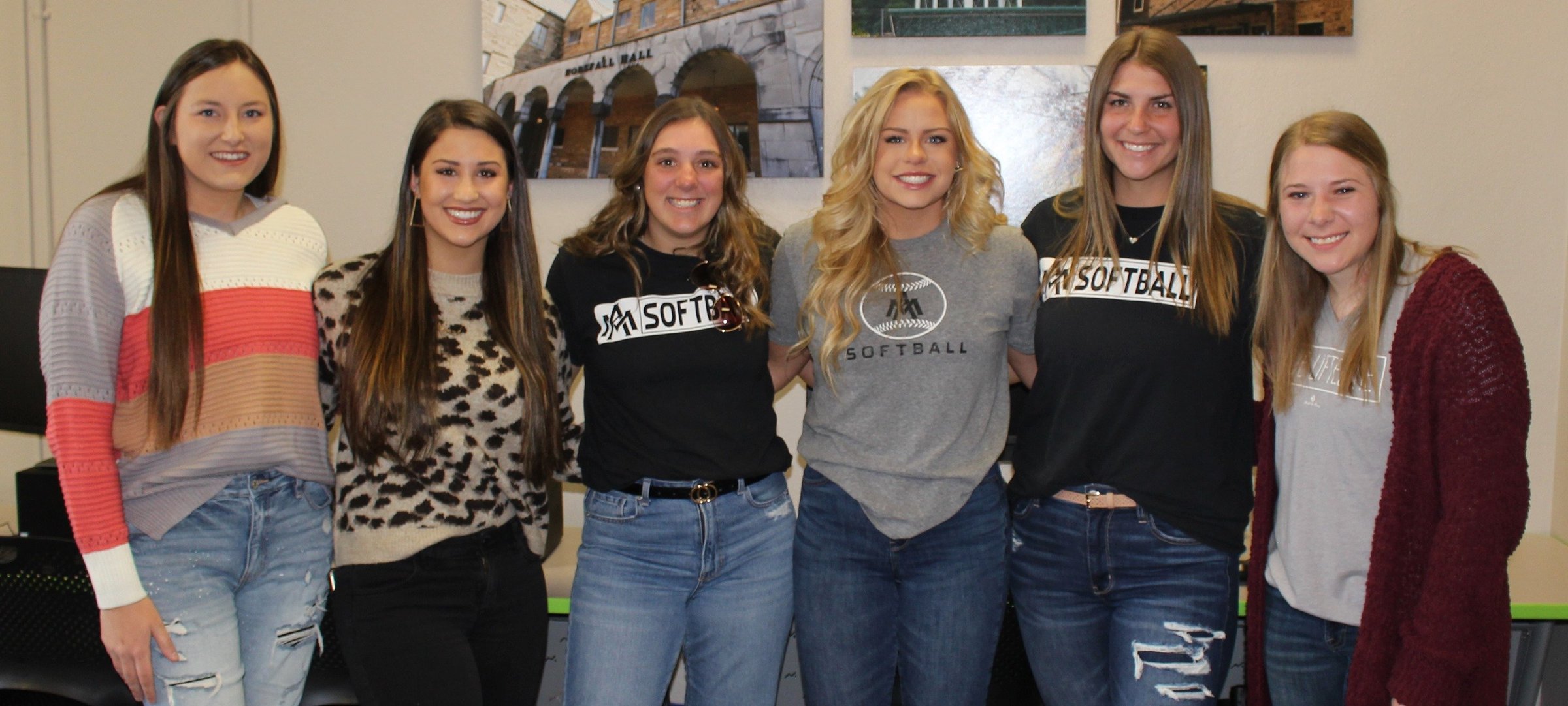 6 UAM business students take home honors