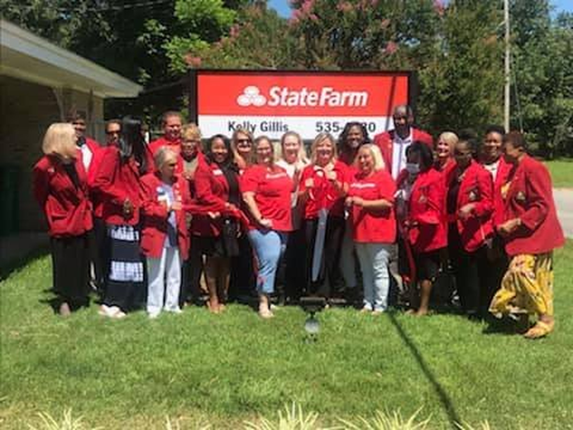 Redcoats attend fetes of Chamber members