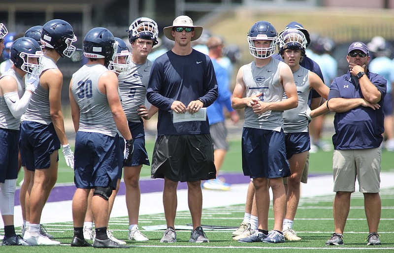 New Greenwood co-offensive coordinator Stephen Hogan was impressed with what he saw from quarterbacks Hunter Houston and Slade Dean at last week’s Southwest Elite 7-on-7 tournament. “They know this offense better than just about anybody. … I’m looking forward to working with them,” Hogan said.
(NWA Democrat-Gazette/David Gottschalk)