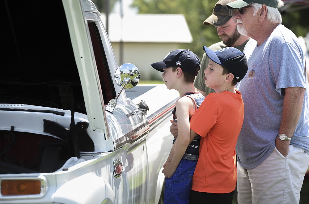 Tontitown antique car show The Arkansas DemocratGazette Arkansas