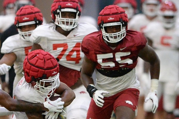 WholeHogSports - Hogs feeling a draft