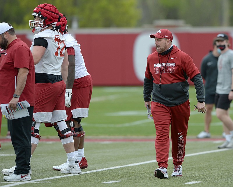Arkansas assistant coach Scott Fountain directs his punt team Thursday, April 15. 2021, during practice at the university practice field in Fayetteville. Visit nwaonline.com/210416Daily/ for today's photo gallery. .(NWA Democrat-Gazette/Andy Shupe)