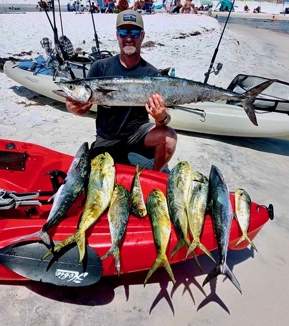 Among big waves: Little Rock angler kayaks to deep sea fishing adventure 