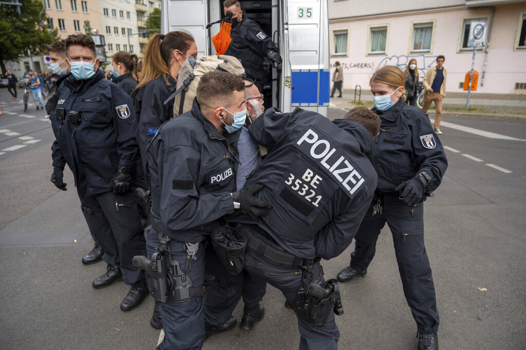 Germans turn out to defy protest bans - Vimarsana News