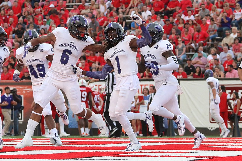Central Arkansas’ Tremon Smith (1) celebrates with teammates after returning a punt for a touchdown during the Bears’ 28-23 victory over Arkansas State at Jonesboro in 2016. Nine UCA players on the roster that day will play against ASU on Saturday.
(Photo courtesy of the University of Central Arkansas)