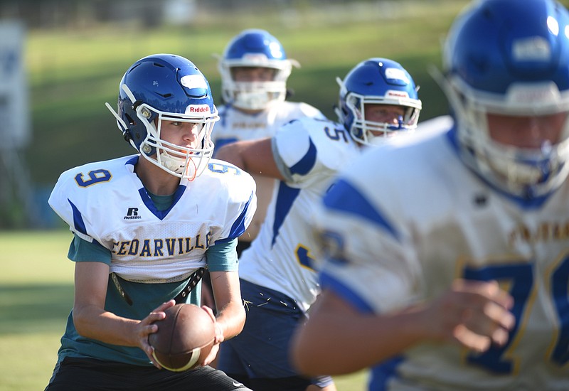 FILE -- Cody Dickens with the Cedarville High School Pirate's football team practices Thursday, August 6, 2020 at the school in Cedarville. Check out nwadg.com/photos for a photo gallery.
(NWA Democrat-Gazette/David Gottschalk)