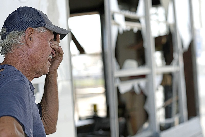 New Orleans airport reopens, power on in places The Arkansas Democrat
