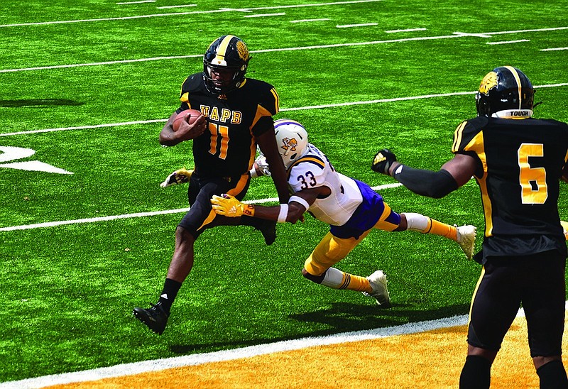 Quarterback Skyler Perry and UAPB open the 2021 season today against Lane College in Pine Bluff. Perry accounted for 16 touchdowns during the spring season, including 13 passing, as the Golden Lions advanced to the SWAC Championship Game.
(Pine Bluff Commercial/I.C. Murrell)