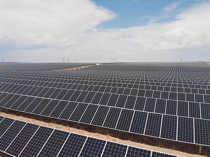 A solar farm west of Rio Rancho, N.M., helps power Facebook’s data center in central New Mexico.
(AP)