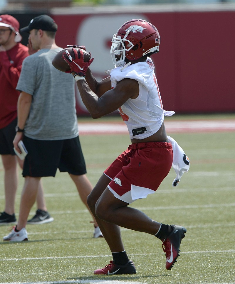 WholeHogSports - Morris: Curl among 'top performers' on defense