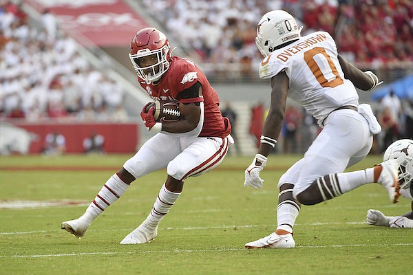 WholeHogSports - Razorback Baseball Notebook: Smith in, Sanders out of  weekend rotation