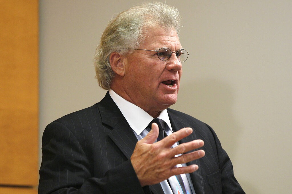 Home BancShares, Inc. announces purchase of Tennessee bank