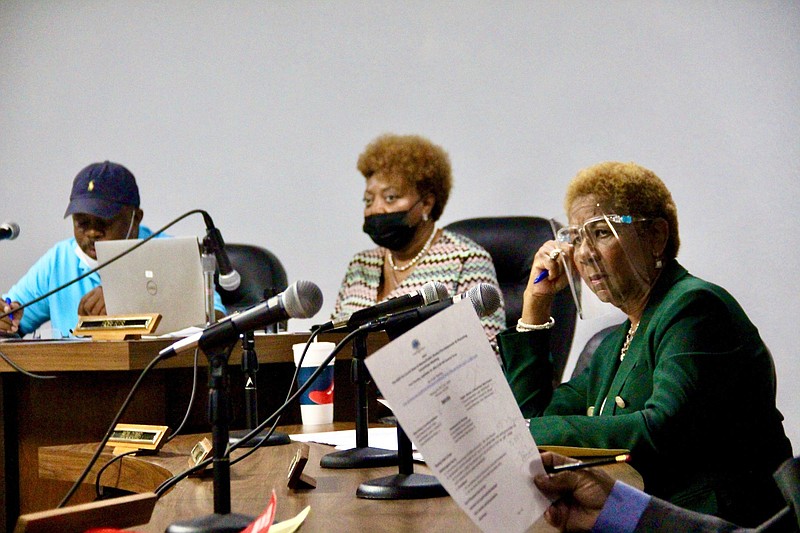 Pine Bluff Mayor Shirley Washington (right) questions the usefulness of the Clean and Beautiful Commission during a Public Works Committee meeting this week. 
(Pine Bluff Commercial/Eplunus Colvin)