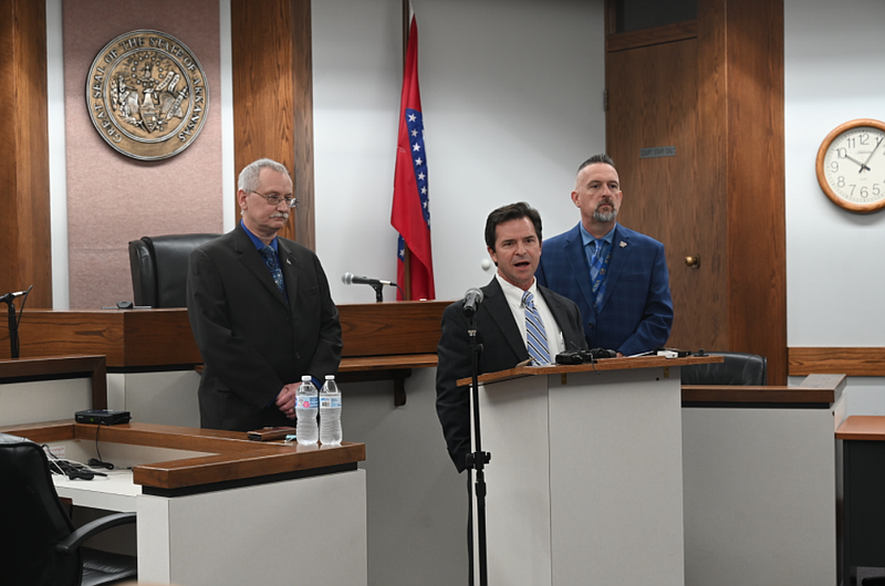 Jeff Phillips, special prosecutor, announces his decision to charge former Lonoke county deputy Michael Davis with felony manslaughter during a press conference in the Russellville courthouse on Friday, September 17, 2021. (Arkansas Democrat-Gazette/Stephen Swofford)