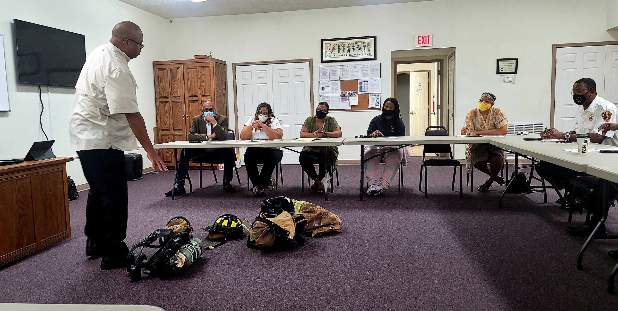 Firefighters sound off during town hall