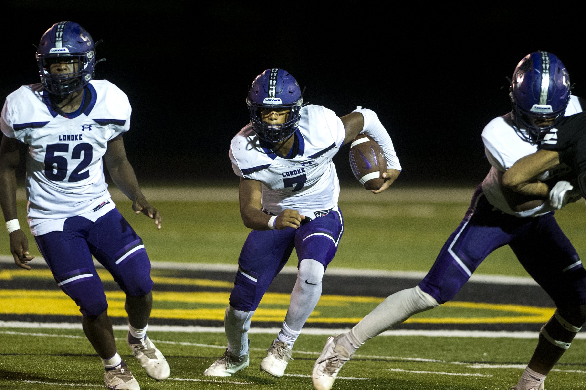 Sophomore leads Lonoke past Mills - Vimarsana News