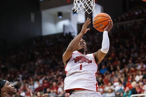 Notae has big day in Red-White game | Whole Hog Sports