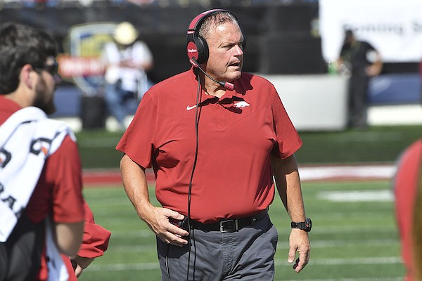 Kickoff times set for Razorbacks first 3 football games