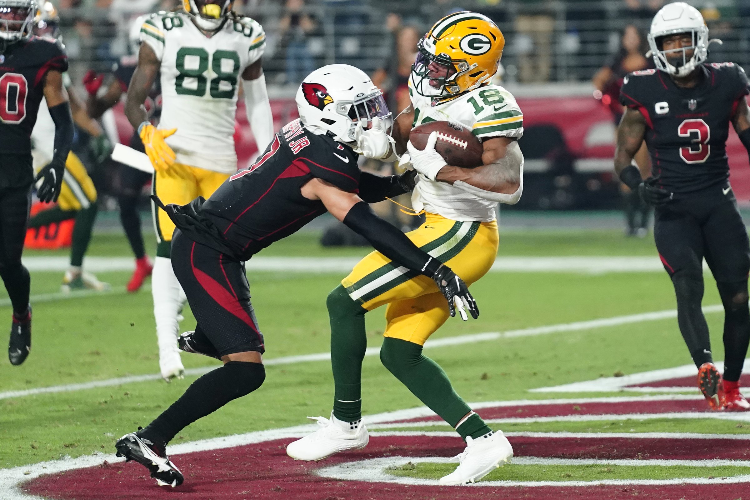 Packers' endzone interception ends thriller – and Cardinals' unbeaten  record, NFL