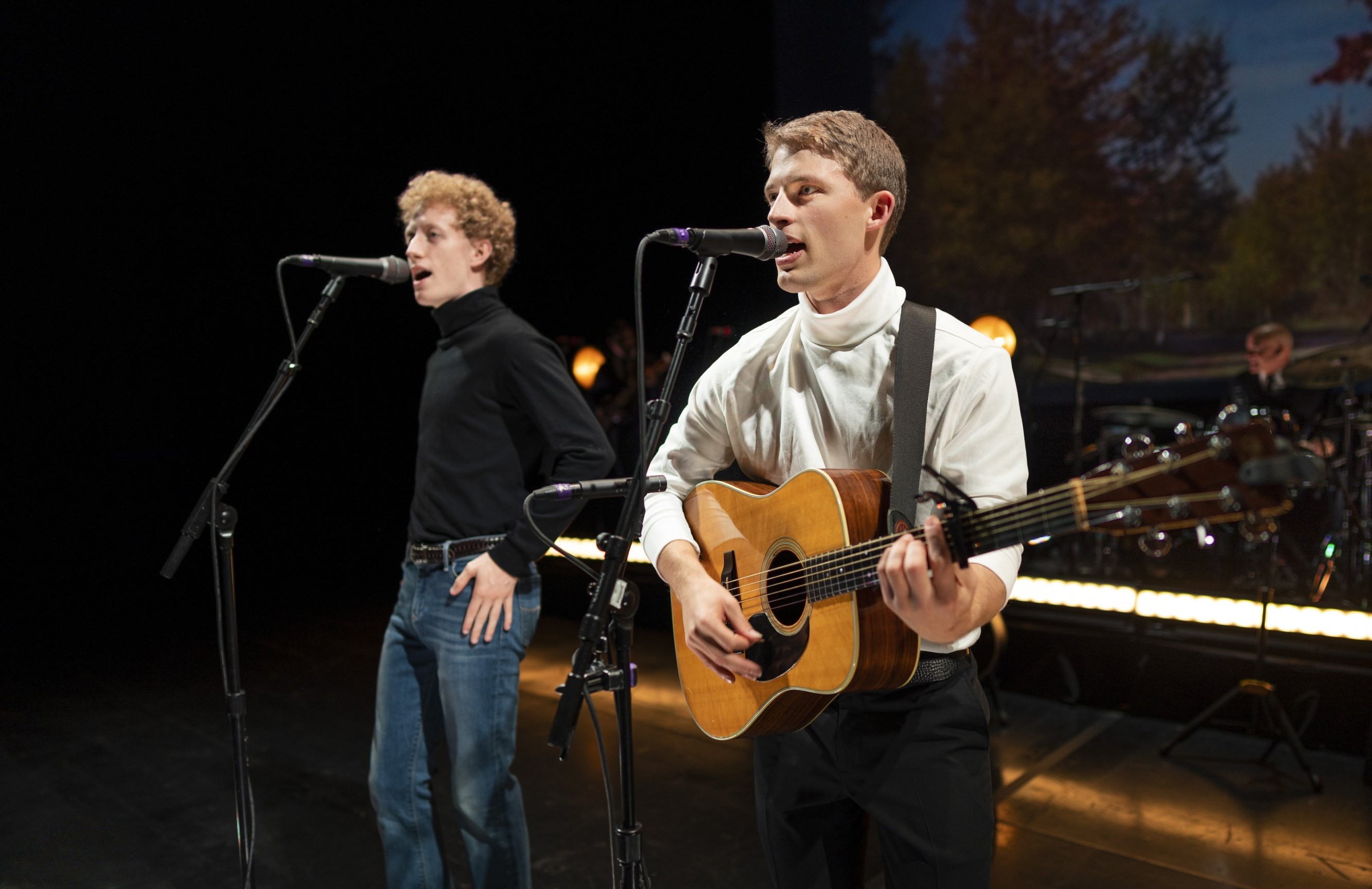 Vocalists bring 'Simon & Garfunkel Story' to life - Vimarsana News