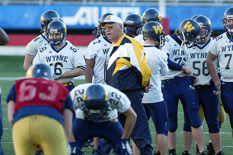 Coaches remember Campbell The Arkansas DemocratGazette Arkansas