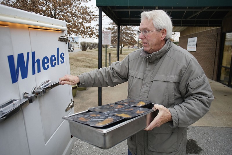 Food bank seeks former Bethel Heights City Hall for offices The