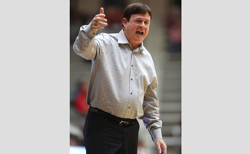 FILE — UALR head coach Joe Foley calls a play during the third quarter of the Trojans' 68-55 win at the Jack Stephens Center in Little Rock in this Feb. 2, 2019 file photo. (Arkansas Democrat-Gazette/THOMAS METTHE)